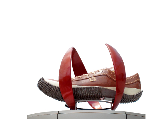 バズる店舗は、目立つ。